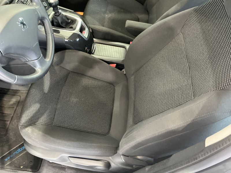 Peugeot 5008 1.6 HDi Active 2013 – снимка 28