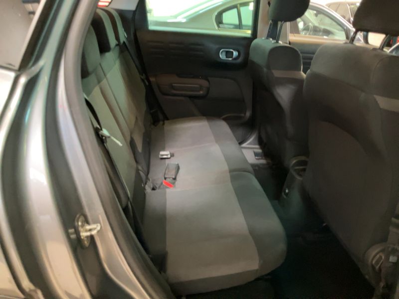 Citroen C3 Aircross 1.2 PureTech Shine — zdjęcie 14
