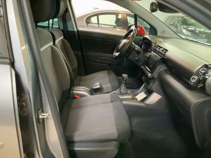 Citroen C3 Aircross 1.2 PureTech Shine — zdjęcie 11