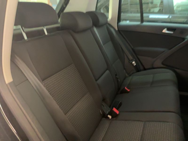 Volkswagen Tiguan 2.0 TSI Trend & Fun 4Motion — zdjęcie 14