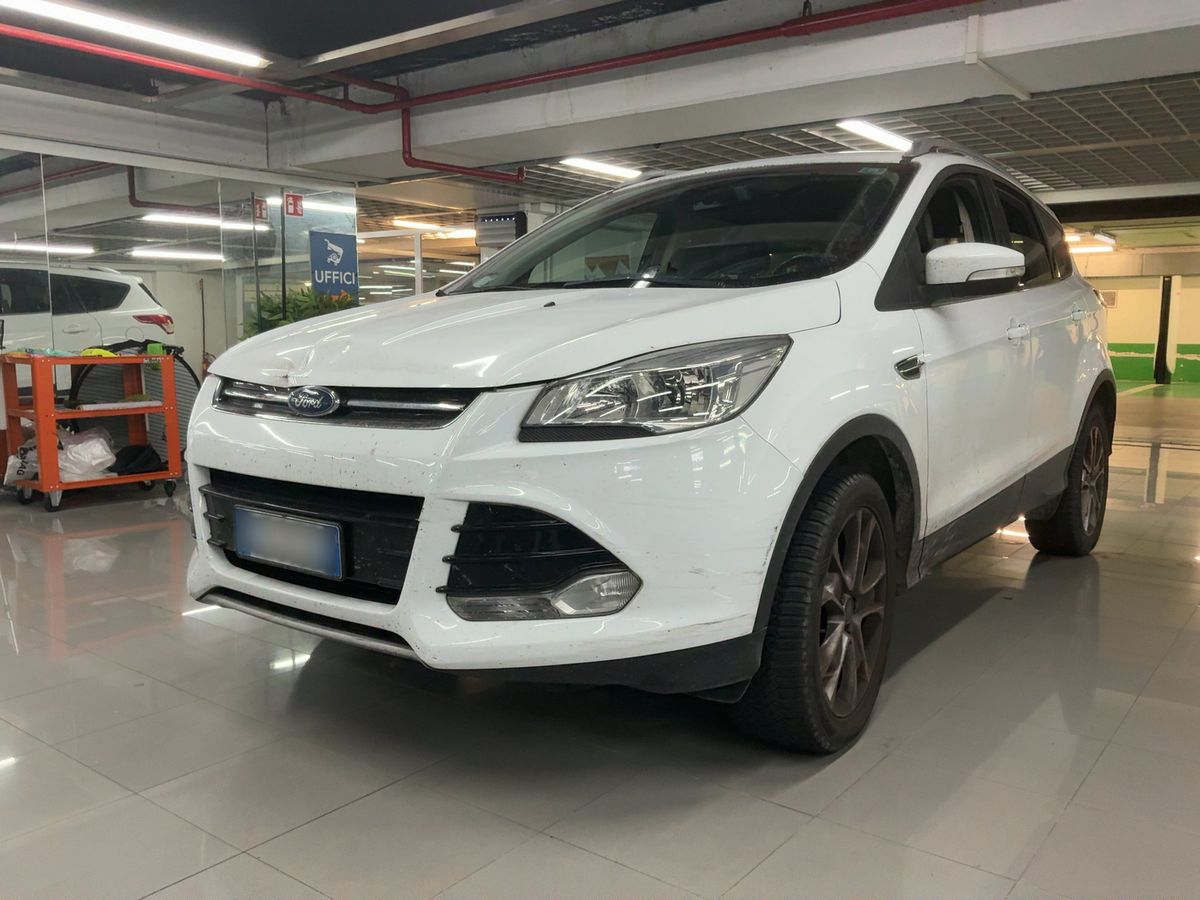 Ford Kuga 2015
