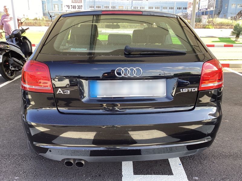 Audi A3 1.9 TDIe Attraction — zdjęcie 5