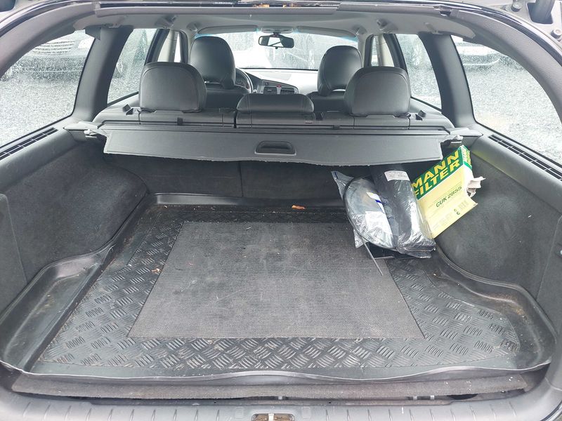 Volvo V70 2.4 — zdjęcie 9