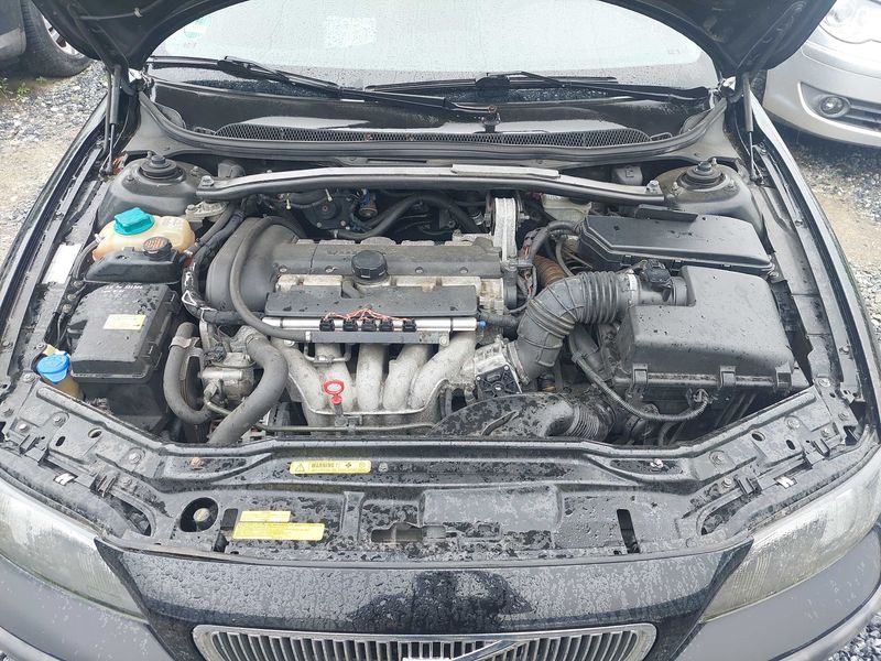Volvo V70 2.4 — zdjęcie 8