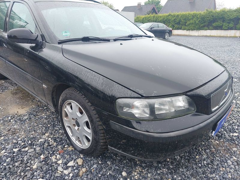 Volvo V70 2.4 — zdjęcie 6