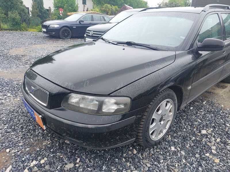 Volvo V70 2.4 — zdjęcie 2