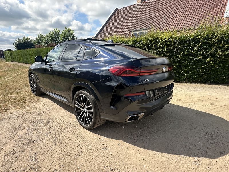BMW X6 M50i — zdjęcie 3