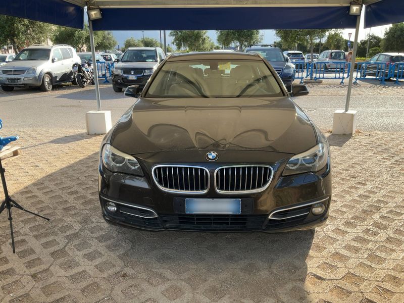 BMW 5er 525d — zdjęcie 9