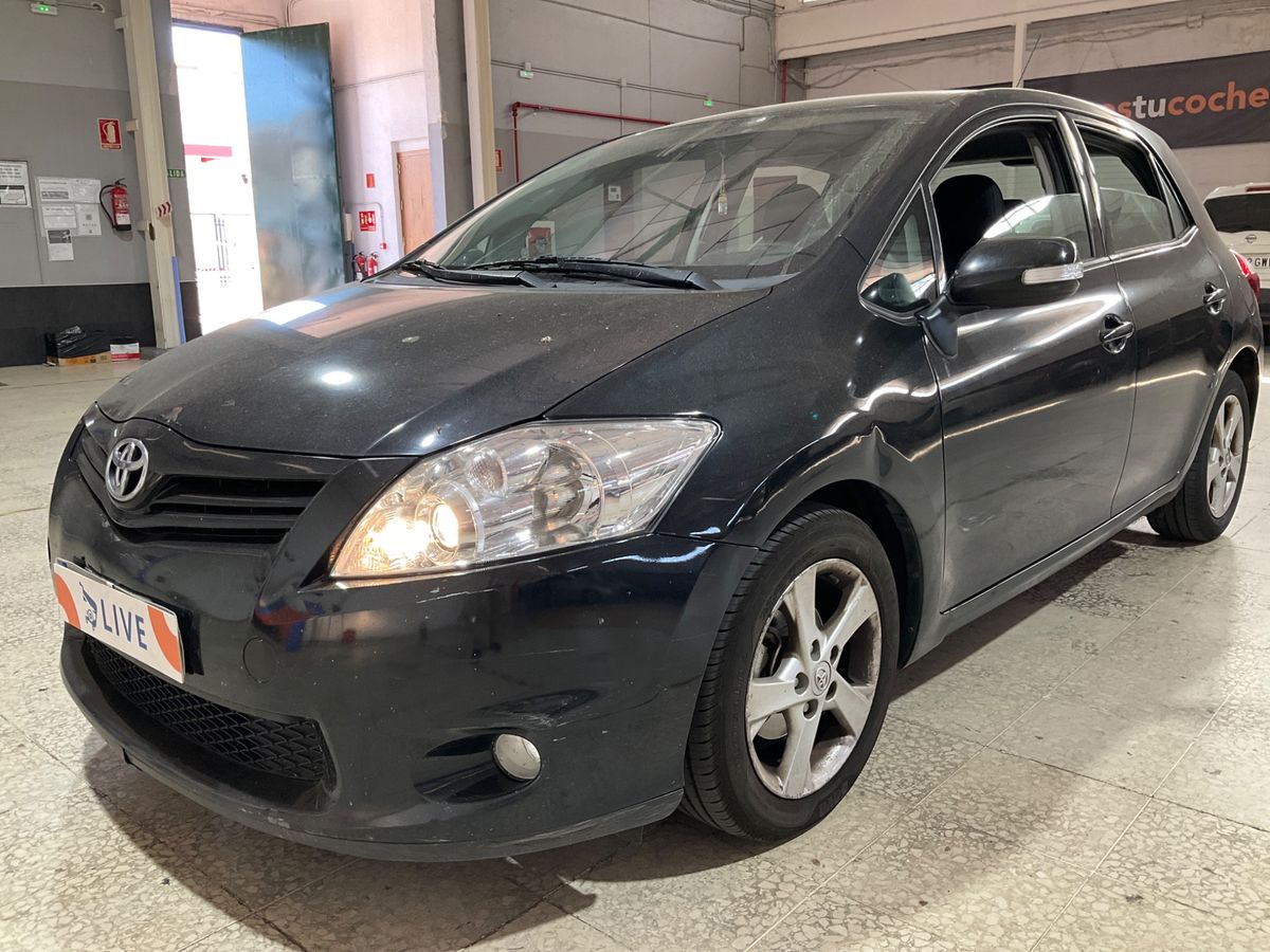 Toyota Auris 2010