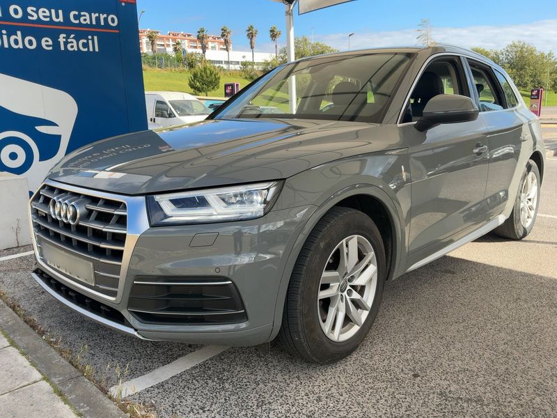 Audi Q5 50 TFSIe quattro sport — zdjęcie 1