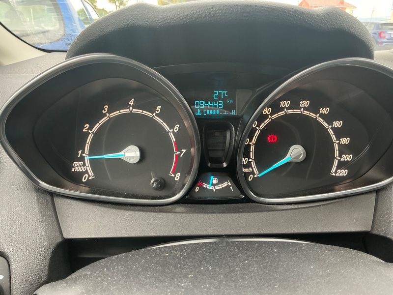Ford Fiesta 1.0 Business 2014 – снимка 18