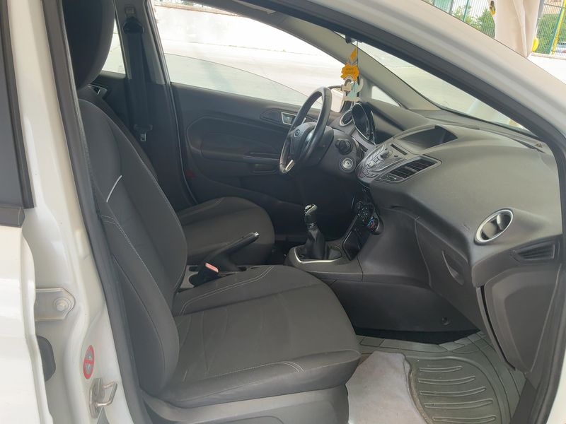 Ford Fiesta 1.0 Business 2014 – снимка 16