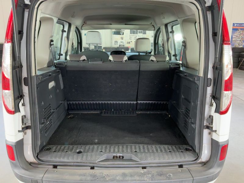 Renault Kangoo 1.5 dCi Paris — zdjęcie 10
