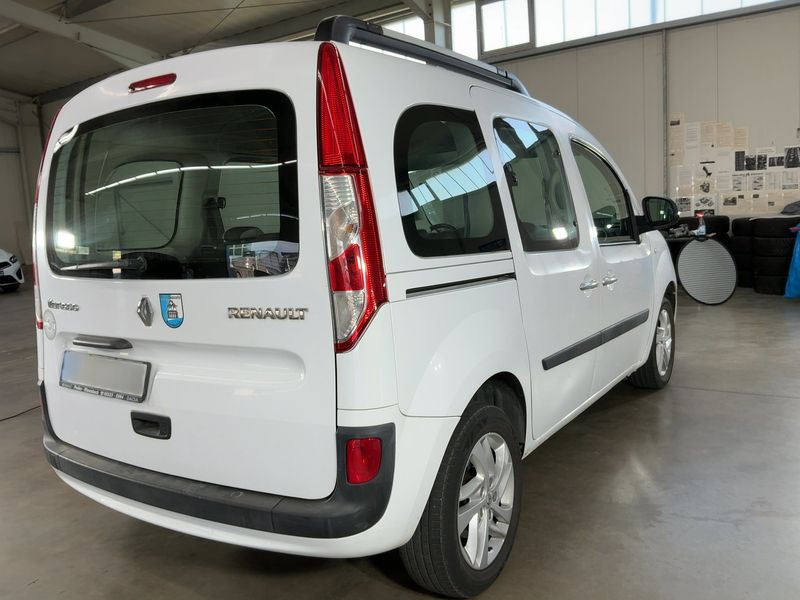 Renault Kangoo 1.5 dCi Paris — zdjęcie 6