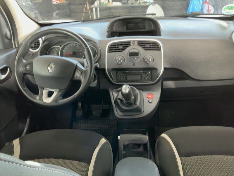 Renault Kangoo 1.5 dCi Paris — zdjęcie 12