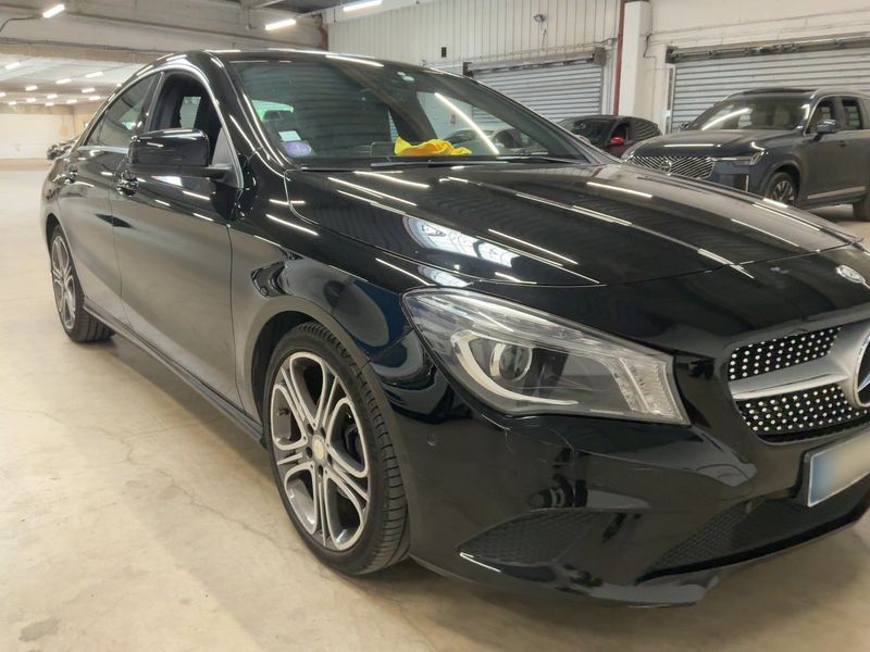 Mercedes-Benz CLA-Klasse CLA 180 Urban — zdjęcie 8