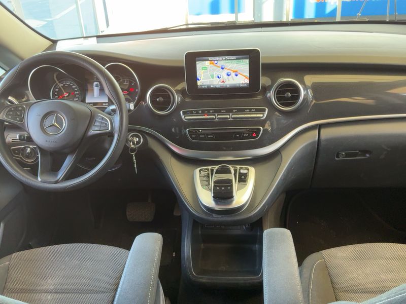Mercedes-Benz V-Klasse V 220 d lang — zdjęcie 12