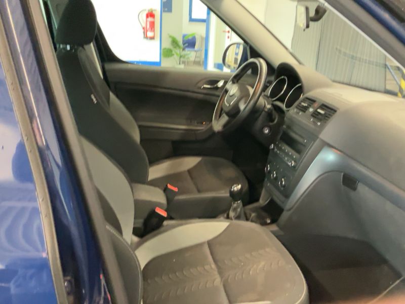 Skoda Yeti 1.2 TSI Ambition — zdjęcie 11