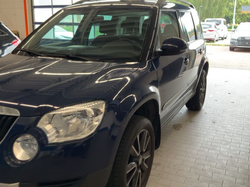 Skoda Yeti 1.2 TSI Ambition — zdjęcie 2