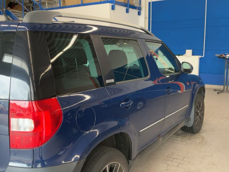 Skoda Yeti 1.2 TSI Ambition — zdjęcie 6