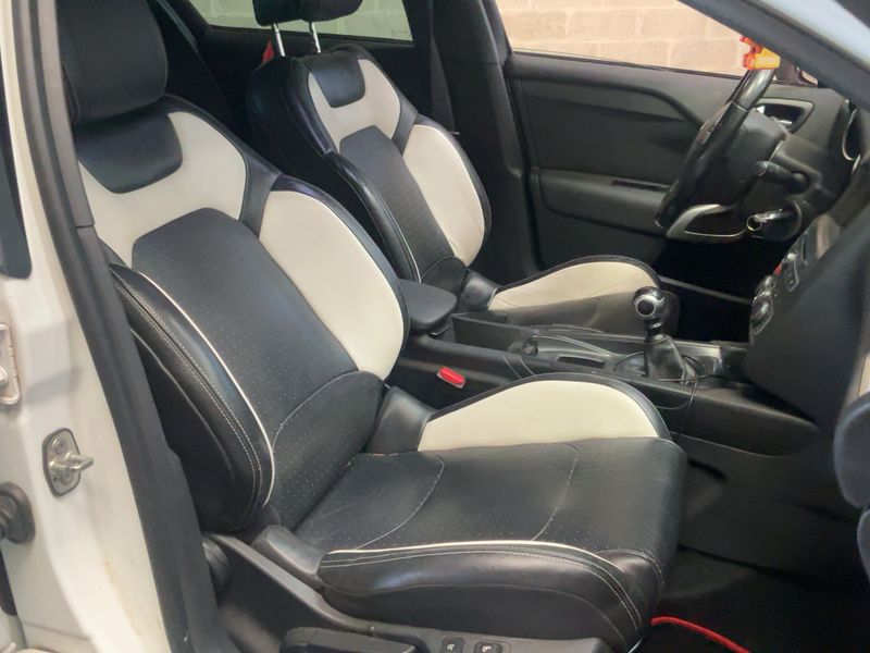DS Automobiles DS4 1.2 PureTech SoChic — zdjęcie 11