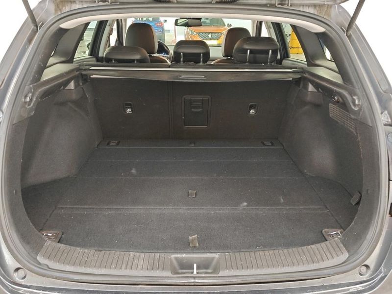 Hyundai i30 1.4 TGDI Premium — zdjęcie 5