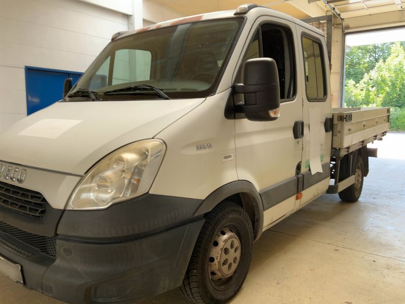 Iveco Daily 2.3 Diesel Doppelkabine 35 C Radstand 3750