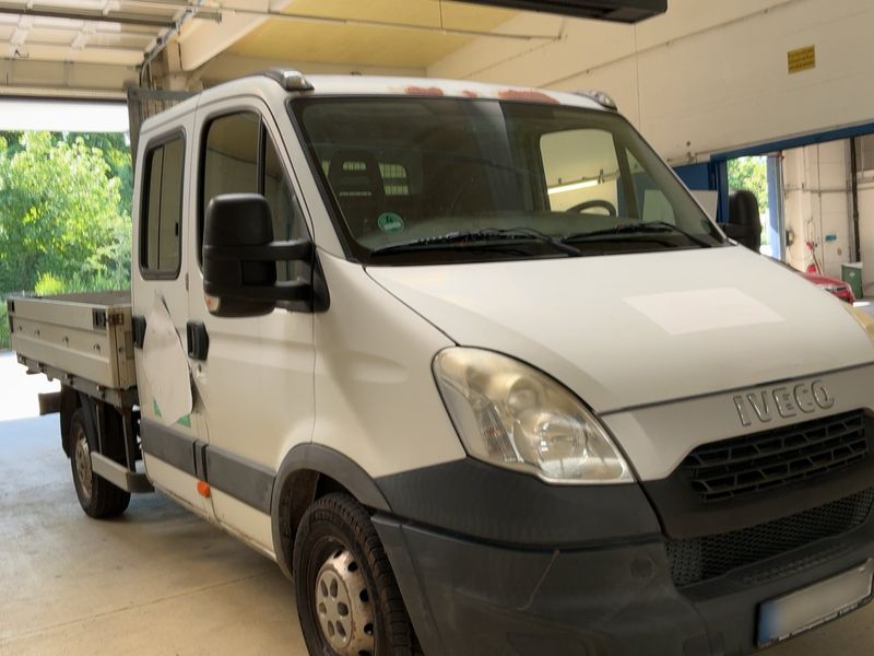 Iveco Daily 2.3 Diesel Doppelkabine 35 C Radstand 3750 — zdjęcie 8