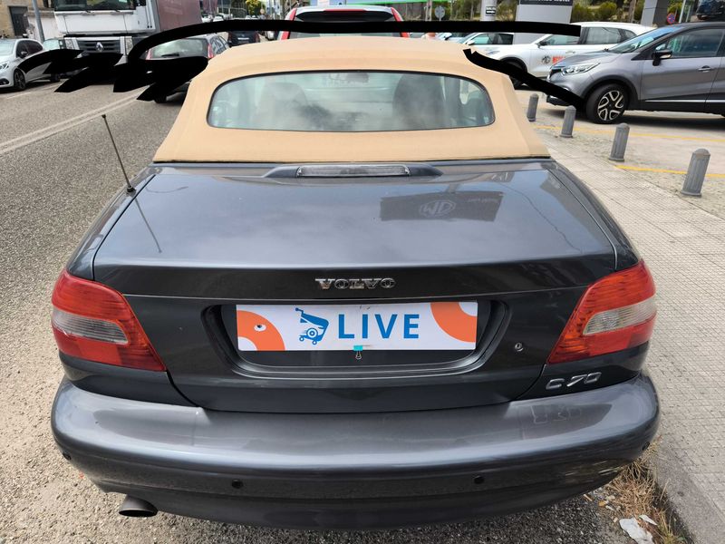 Volvo C70 2.4 T — zdjęcie 4