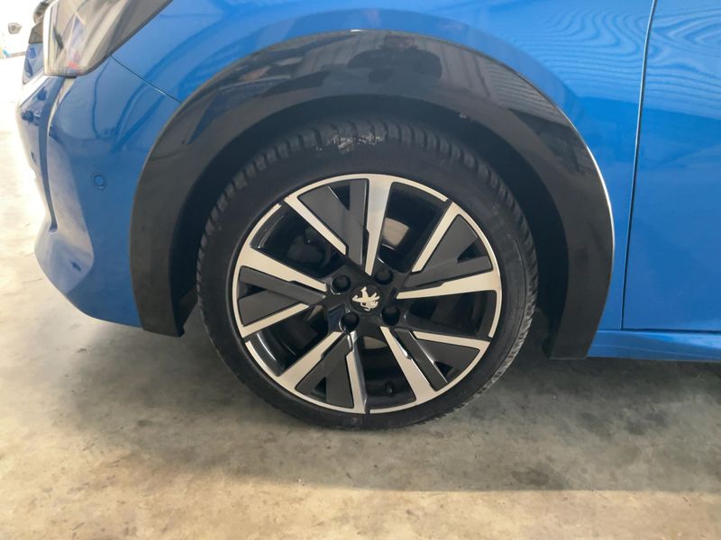 Peugeot 208 1.2 PureTech GT Line 2021 – снимка 3