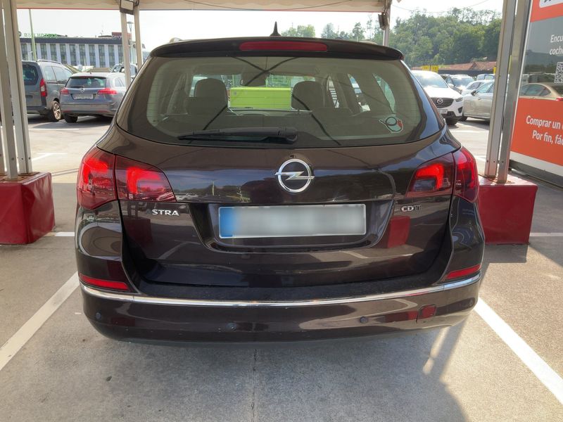 Opel Astra 1.7 CDTI Excellence 2013 – снимка 7