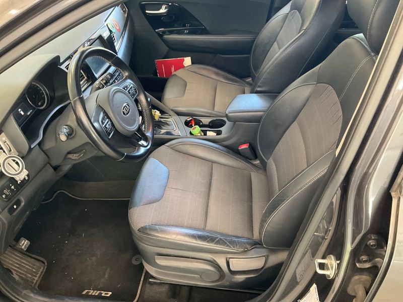 Kia Niro 1.6 Hybrid Style 2017 – снимка 24