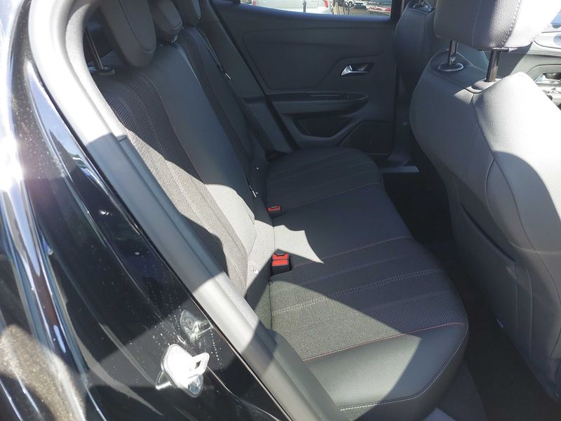 Opel Mokka X 1.2 Turbo GS Line — zdjęcie 14