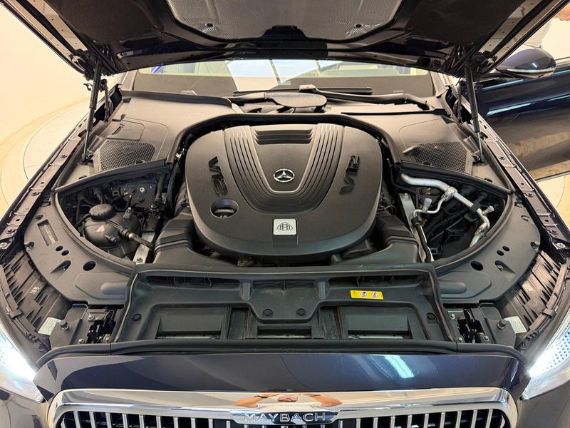 Mercedes-Benz S-Klasse Maybach S 680 4Matic — zdjęcie 8