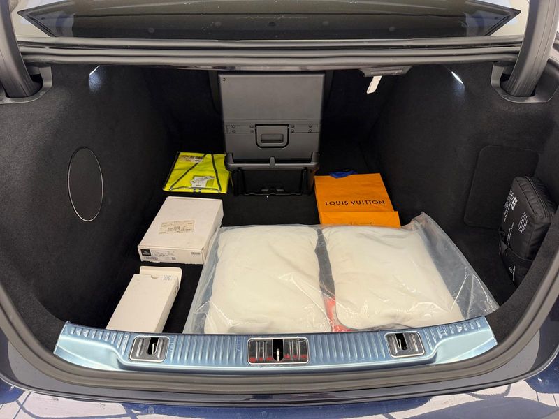 Mercedes-Benz S-Klasse Maybach S 680 4Matic — zdjęcie 9