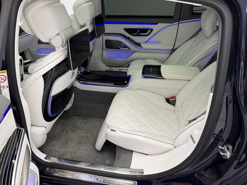 Mercedes-Benz S-Klasse Maybach S 680 4Matic — zdjęcie 14