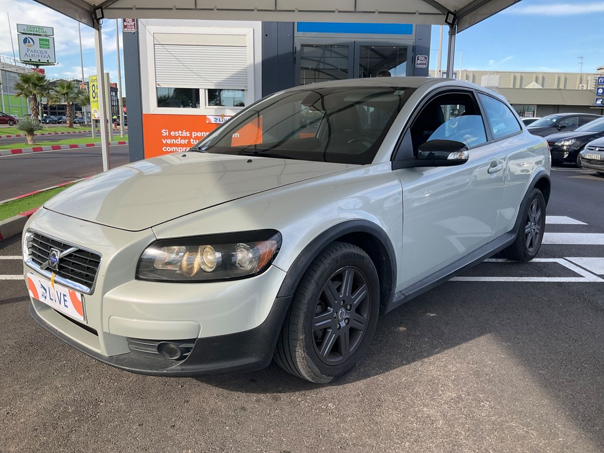 Volvo C30 2.0 D Momentum