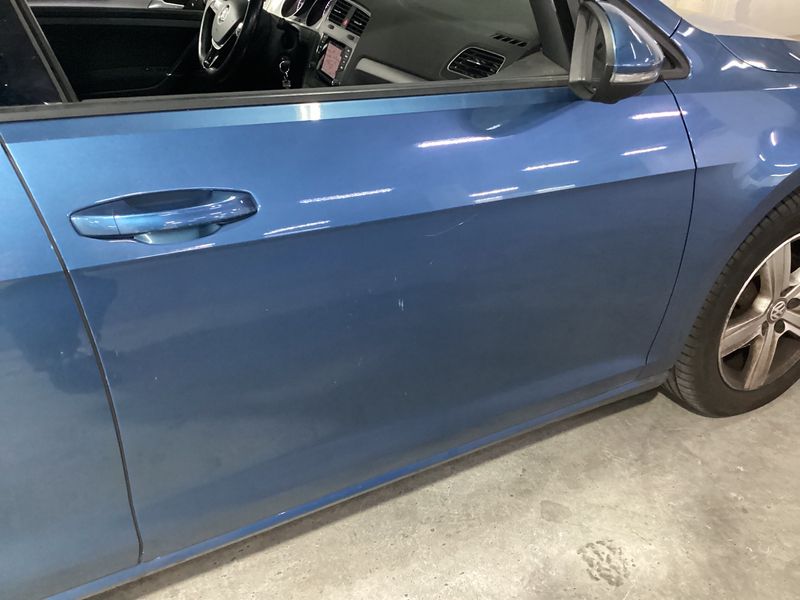 Volkswagen Golf VII 1.6 TDI Advance BlueMotion Tech 2015 – снимка 23