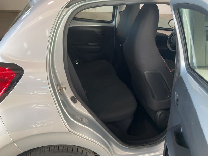 Citroen C1 1.0 VTi Shine — zdjęcie 14