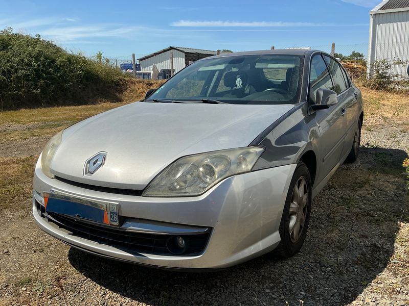 Renault Laguna 1.5 dCi Black Edition Carminat
