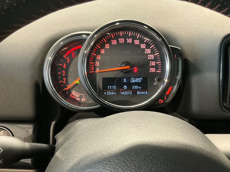 MINI Countryman Cooper D ALL4 — zdjęcie 13