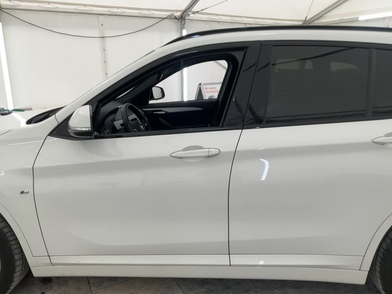 BMW X1 xDrive 20d M Sport — zdjęcie 4