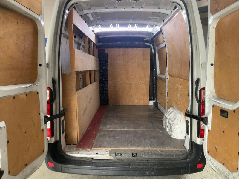 Renault Master 2.3 dCi L2H2 3,3 Grand Confort — zdjęcie 10