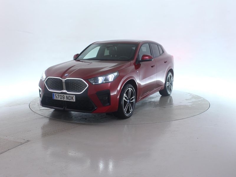 iX2 eDrive20 M Sport