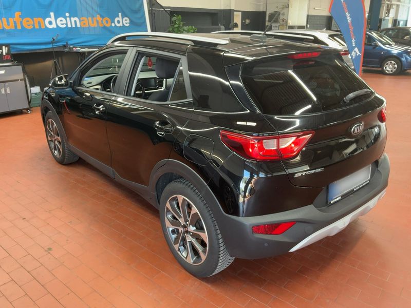Kia Stonic 1.4 Vision — zdjęcie 3
