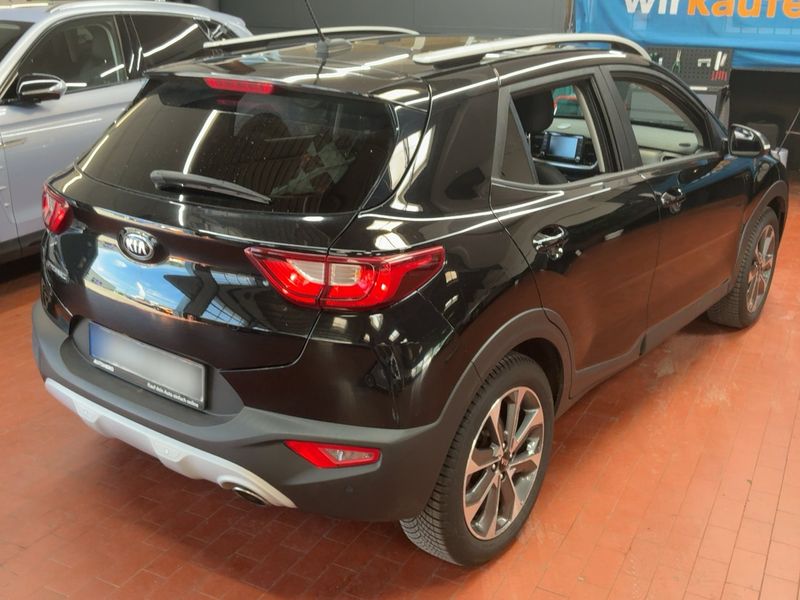 Kia Stonic 1.4 Vision — zdjęcie 6