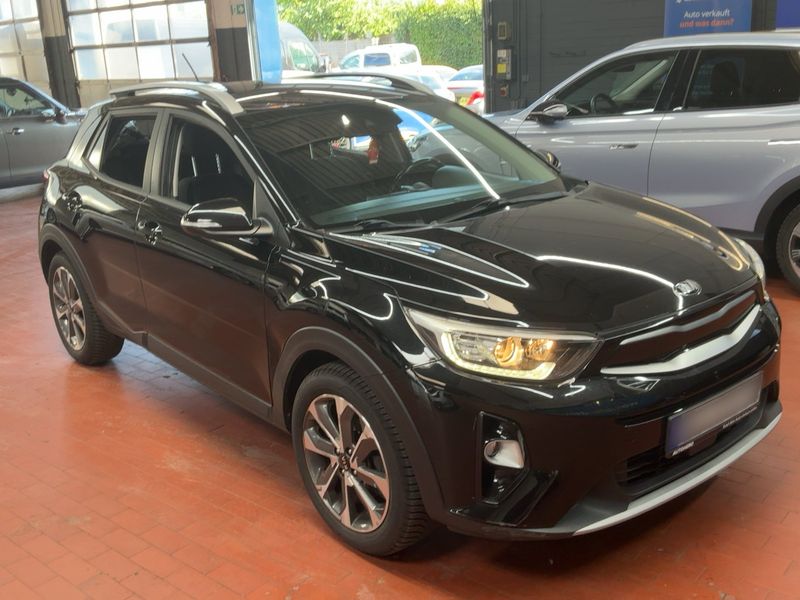 Kia Stonic 1.4 Vision — zdjęcie 8