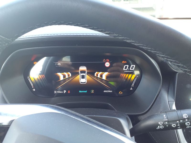 MG ZS 1.5 T-GDI Plug-in Hybrid Luxury — zdjęcie 12