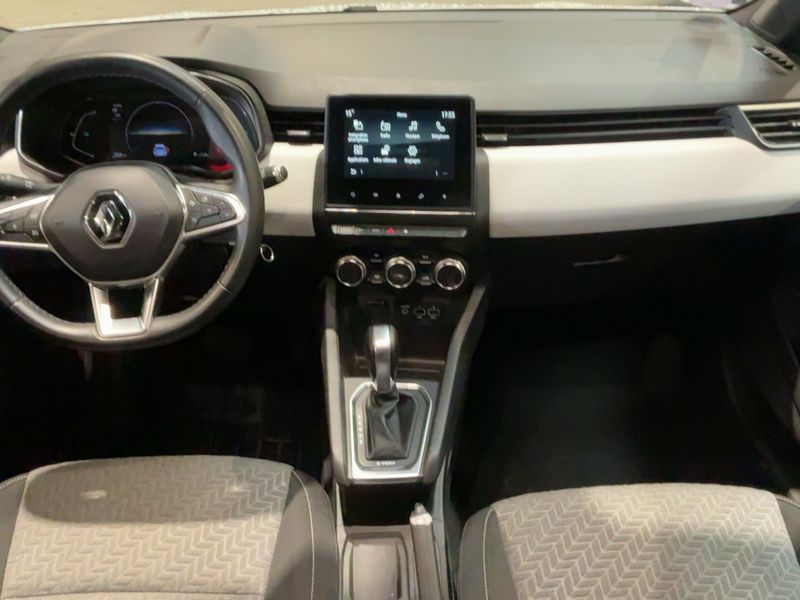 Renault Clio 1.6 Hybrid E-Tech Limited Edition — zdjęcie 12