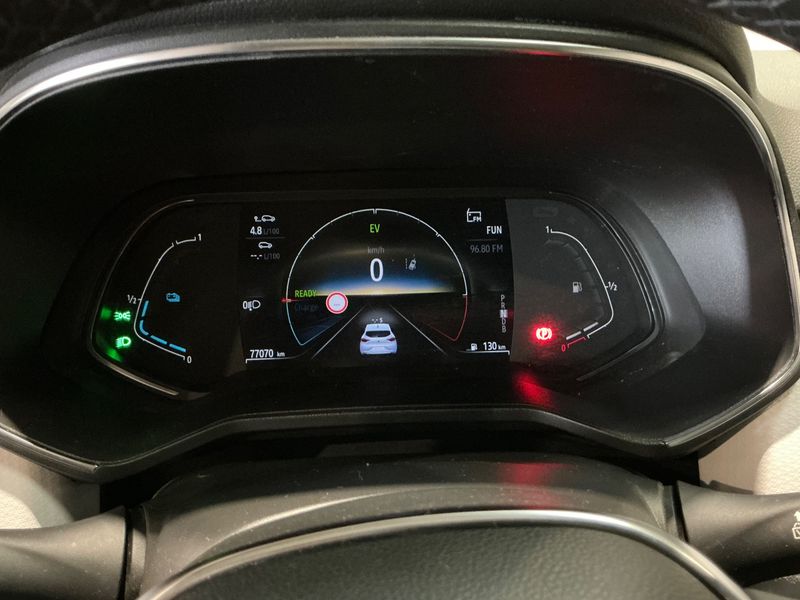 Renault Clio 1.6 Hybrid E-Tech Limited Edition — zdjęcie 13